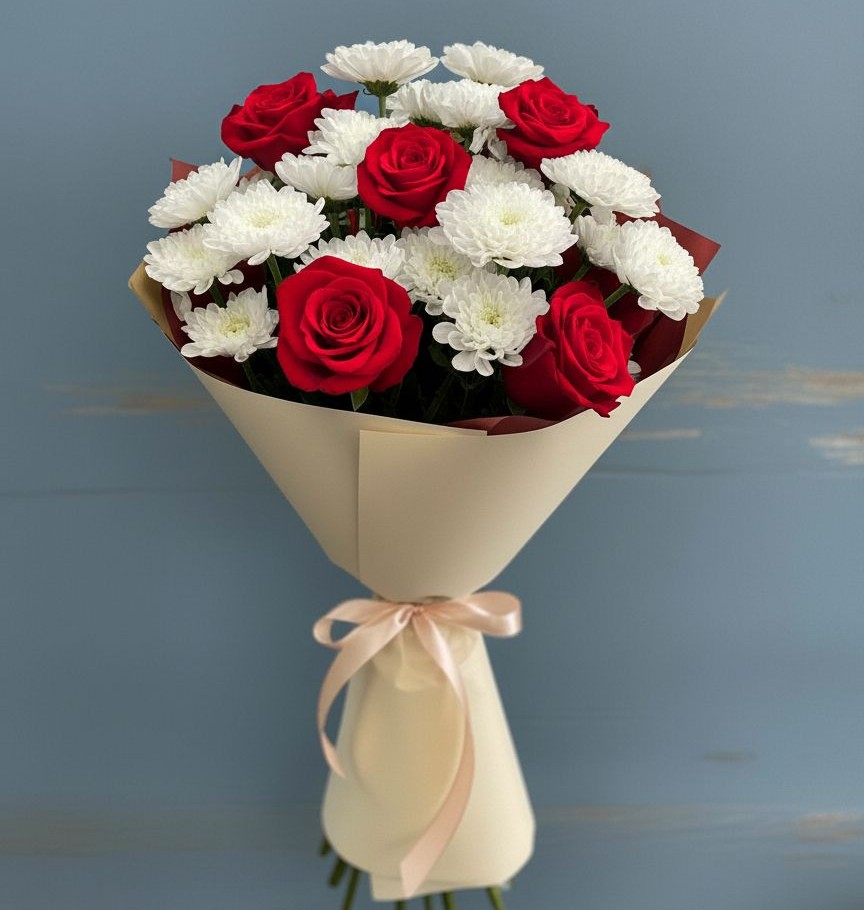 Букет цветов из: Розы и Хризантемы в Ивоте