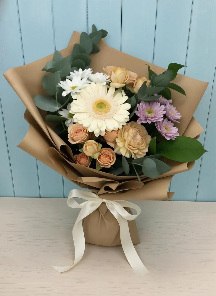 Букет цветов из: Герберы и Хризантемы в Ивоте