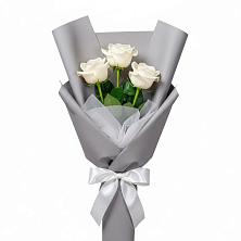 Букет 3 белые розы в Ивоте