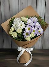 Букет цветов из:  Хризантемы и Розы в Ивоте