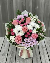 Букет цветов из:  Альстромерии, Гвоздики, Розы и Хризантемы в Ивоте