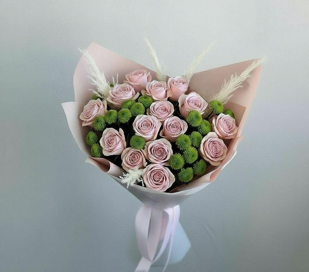 Букет цветов из: Розы и Хризантемы в Ивоте