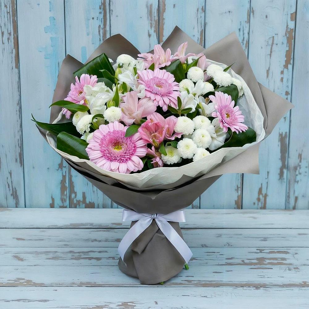 Букет цветов из: Герберы, Альстромерии и Хризантемы в Ивоте
