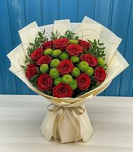 Букет цветов из:  Розы и Хризантемы в Ивоте