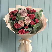Букет цветов из:  Гвоздики и Розы #REPLACE_PRED# Ивоте