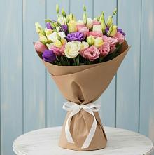 Букет цветов из:  Лизиантусы в Ивоте